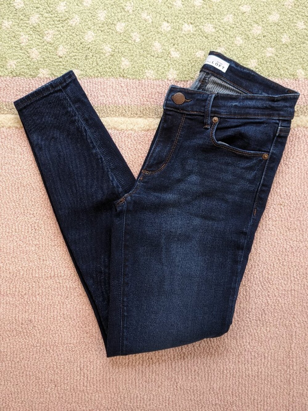 ⭐ Ann Taylor LOFT Legging Jeans size 2 / 26